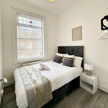Cosy & Modern 4Bd House Near Anfield Stadium Βίλα Λίβερπουλ Εξωτερικό φωτογραφία